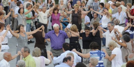 Com és habitual, les sardanes se celebraran a la pl. del Mercat.