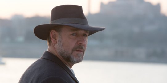 Russell Crowe, en un fotograma del film "El maestro del agua".
