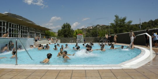 Imatge de la piscina descoberta del Complex Esportiu de Puigverd.