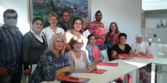 Imatge dels alumnes del curs inicial de català.