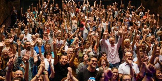 El públic de l'Auditori, en un moment del concert de Blaumut el 29 de setembre de 2018.