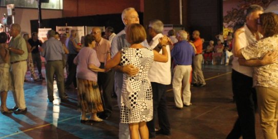 El ball començarà a les 23 h a la Sala Blava de l'Espai Tolrà.