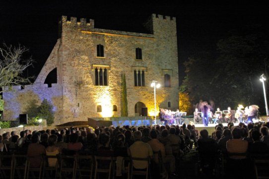 Castell de nit