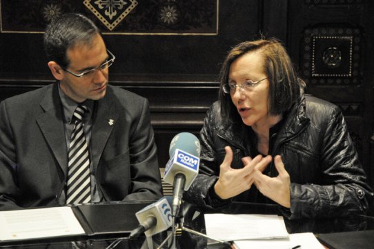 L'alcalde, Ignasi Giménez, i la consellera de Justícia, Montserrat Tura