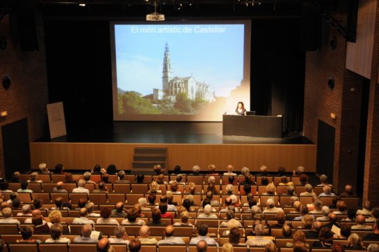 Aspecte de l'Auditori durant la conferència inaugural del curs 2010-2011 de l'Aula d'Extensió Universitària