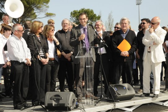 Discurs de l'alcalde, Ignasi Giménez, a l'Esplanade de Castellar del Vallès" de Carcassona
