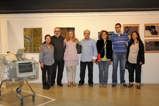 L'alcalde de Castellar, Ignasi Giménez, i la regidora de Cultura i Lleure, Pepa Martínez, van ser presents en la inauguració de l'exposició