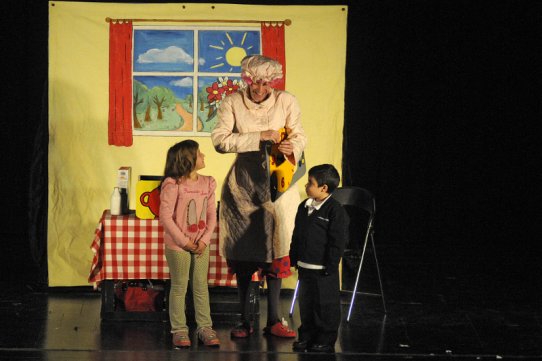 Imatge de la representació de "Little red", divendres 9 de març a l'Auditori
