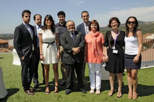 Els representants d’un centre de coneixement de la Costa de Morte, a Galícia, durant la visita a El Mirador