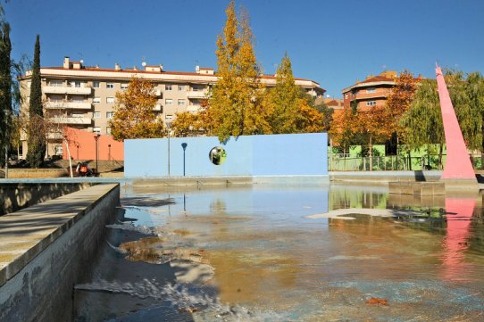 La bassa de la plaça Catalunya s'ha començat a omplir avui mateix