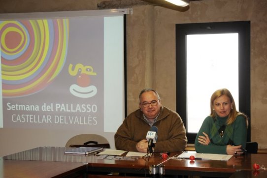 Imatge de la roda de premsa de presentació de la Setmana del Pallasso 2009