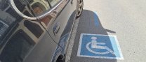 La Policia Local intensifica el control de les places d’aparcament per a persones amb mobilitat reduïda 
