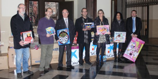 L'acte de donació de les joguines ha tingut lloc a l'església de Sant Esteve.