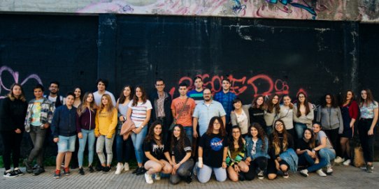 Foto de família de la trobada d'ahir del Fòrum Jove i Taulacció amb els responsables municipals.