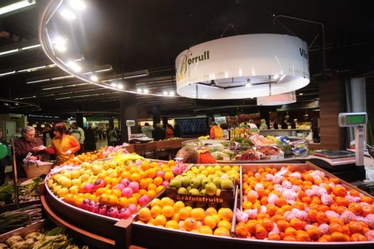 Interior del Mercat municipal