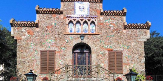 Imatge de l'antic hostal de les Arenes.