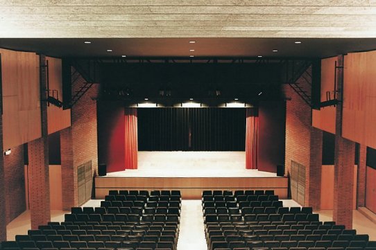 La sala principal de l'Auditori, abans de la reforma