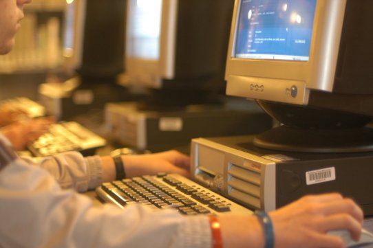Ordinadors i punts d'accés a Internet