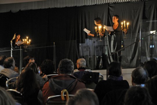 Imatge d'un dels moments viscuts dissabte durant la vetllada "Terror entre lletres"