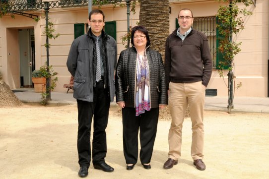 D'esquerra a dreta, 'alcalde, Ignasi Giménez, la presidenta del Consell Comarcal, Pepita Pedraza, i el regidor Óscar Lomas. 