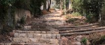 Finalitza l’arranjament d’un nou tram de les escales “dels enanitos” que connecten Sant Feliu amb El Racó